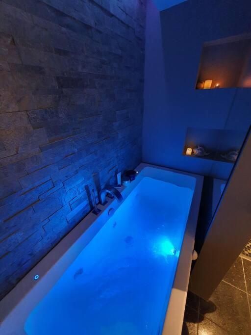 Modern Loftsleilighet Фредрикщат Екстериор снимка