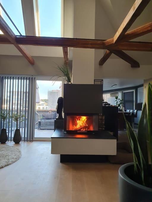 Modern Loftsleilighet Фредрикщат Екстериор снимка