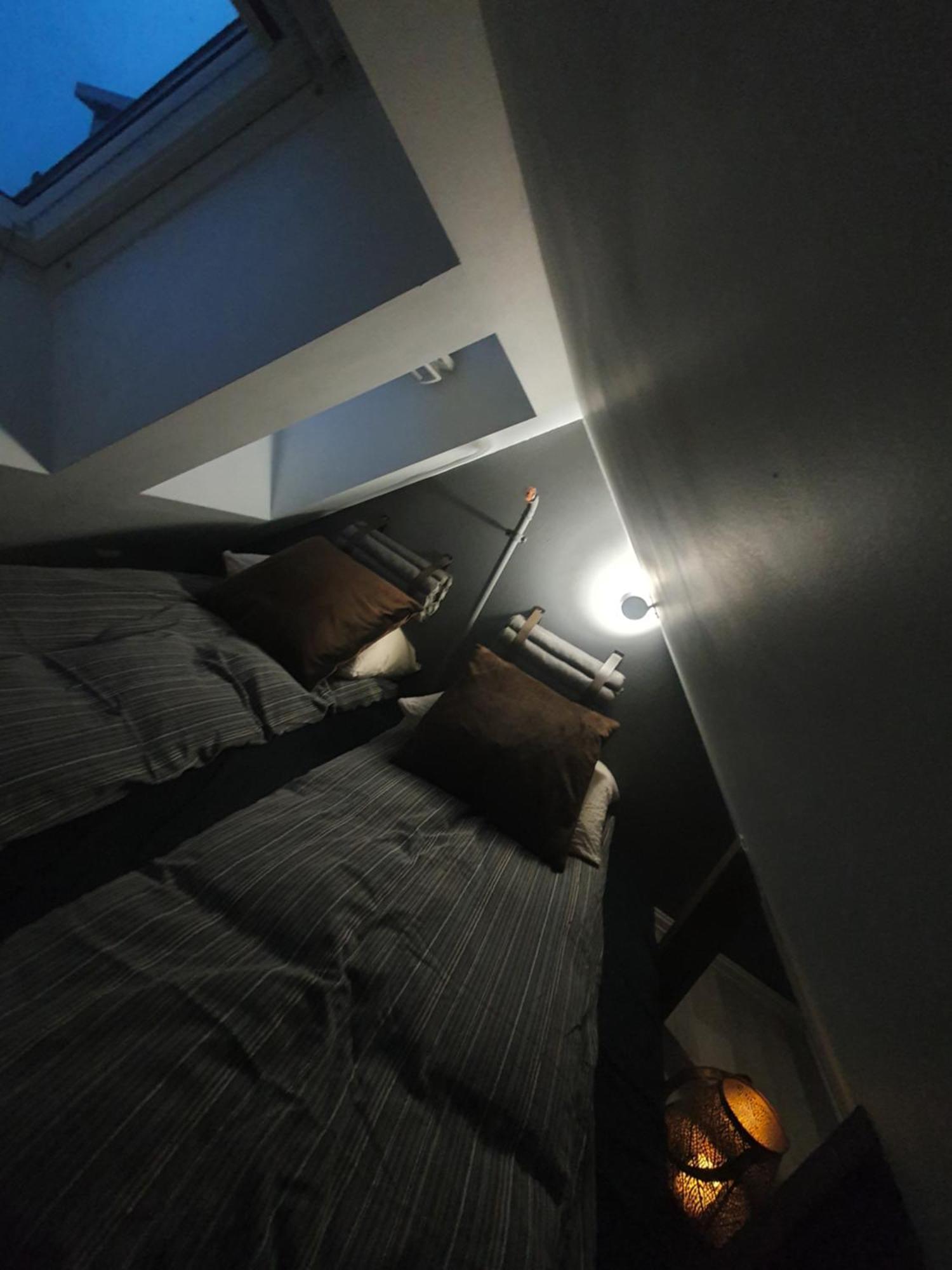 Modern Loftsleilighet Фредрикщат Екстериор снимка